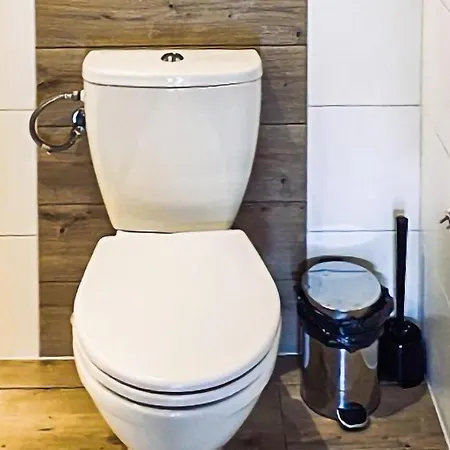 2 Bedroom Beautiful In * シャノジェンティ