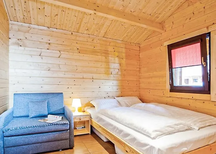 2 Bedroom Beautiful In *