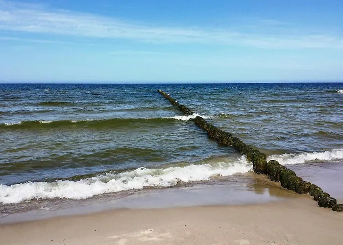 2 Bedroom Beautiful In Сasa de vacaciones Sianożęty